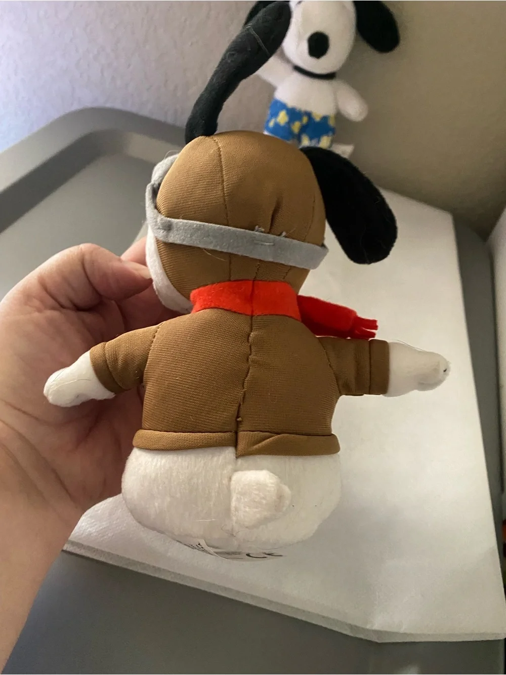 Metlife Peanuts Snoopy Plush Lot 2 Beagle Dogs Pilot Swimsuit 6 Inch